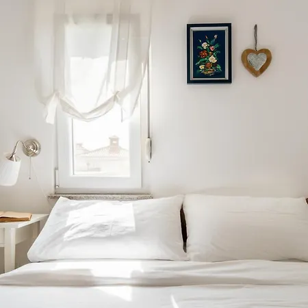 Lolic Apartman *